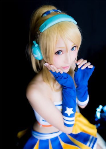 日本超人气coserななぴんく 绚濑绘里唯美cos