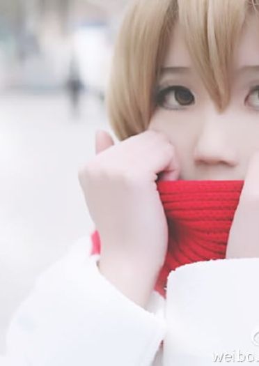 【授权】龙与虎 戴围巾逢坂大河 cos