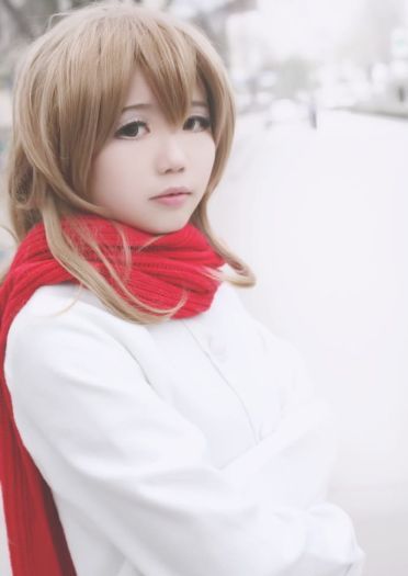 【授权】龙与虎 戴围巾逢坂大河 cos