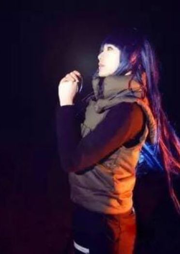 《火影忍者》鸣人娇妻成人版cosplay感动还原