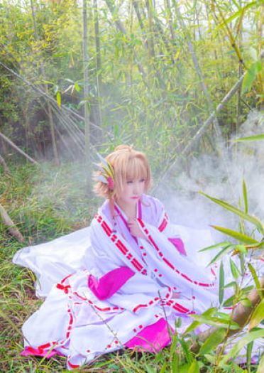 《翼·年代记》 小樱cos正片