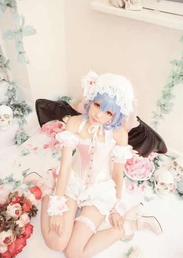 东方project 吸血鬼大小姐 蕾米莉亚‧斯卡雷特cos