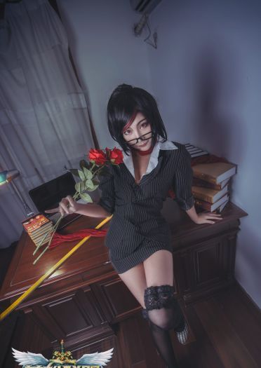 无双剑姬菲奥娜：校长，请带我去你的办公室！(1)