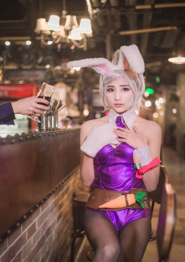 【授权】英雄联盟 放逐之刃 兔女郎瑞文cos