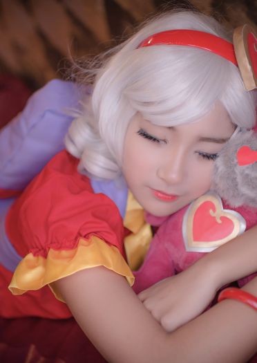 【授权】英雄联盟 情人节皮肤安妮 cos