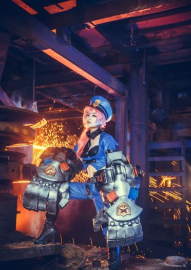 【授权】英雄联盟 皮城执法官 女警官 蔚cos