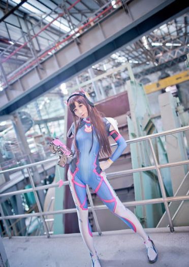 守望先锋机甲少女 D.va 宋哈娜cos