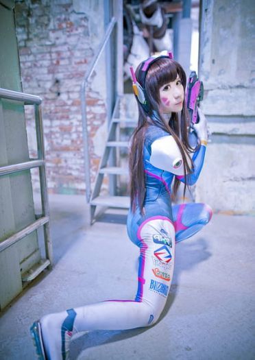 守望先锋机甲少女 D.va 宋哈娜cos