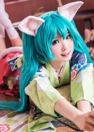 初音未来 动物学院cos 一只懒散的猫咪