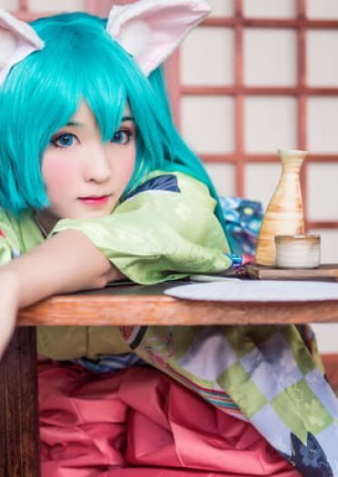 初音未来 动物学院cos 一只懒散的猫咪