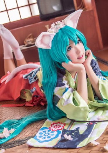 初音未来 动物学院cos 一只懒散的猫咪