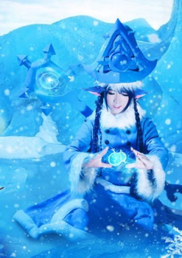 【授权】英雄联盟 冰雪节寒冬精灵璐璐 cos