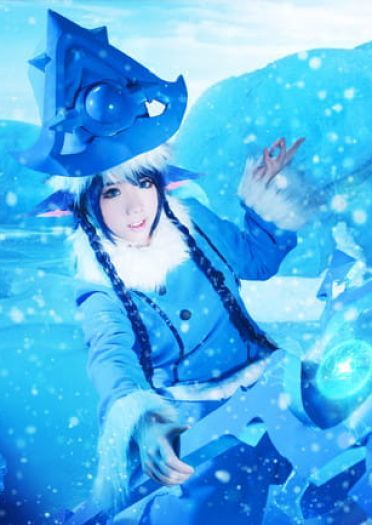 【授权】英雄联盟 冰雪节寒冬精灵璐璐 cos