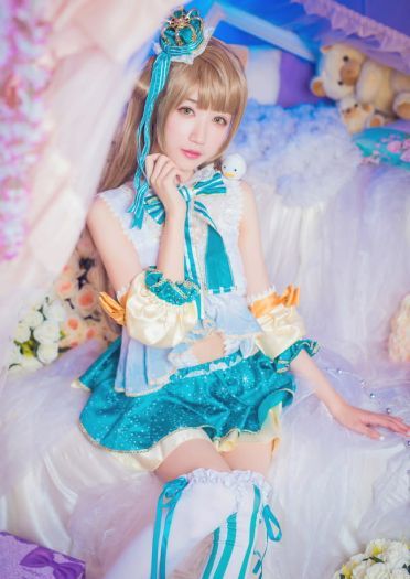 【授权】lovelive！南小鸟 ことり式雪だるまCOS