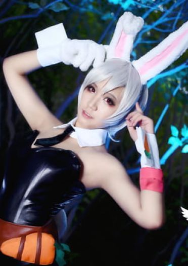 【授权】英雄联盟 兔女郎瑞文COS