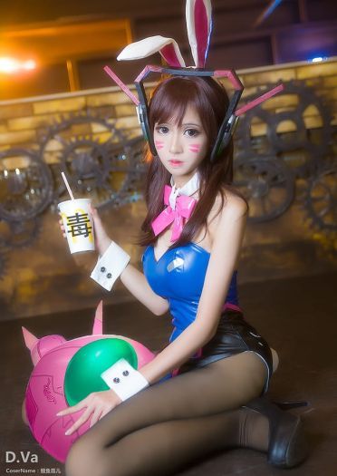 《守望先锋》D.Va兔女郎COS