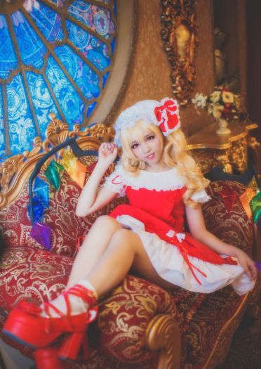 【授权】东方Project 芙兰朵露·斯卡雷特COS