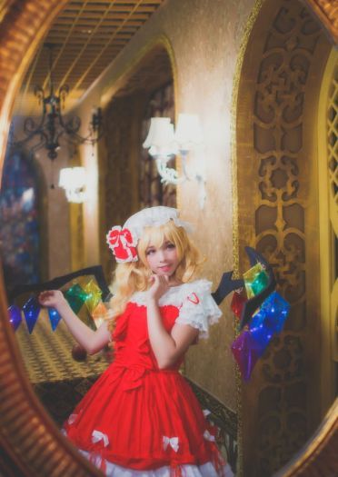 【授权】东方Project 芙兰朵露·斯卡雷特COS