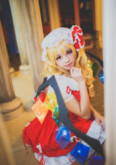 【授权】东方Project 芙兰朵露·斯卡雷特COS