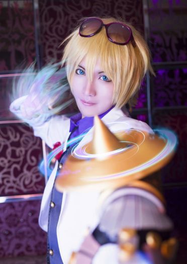 【授权】 英雄联盟 光执事 伊泽瑞尔COS