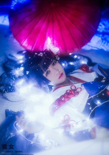 阴阳师手游 雪女 见月之樱皮肤COS