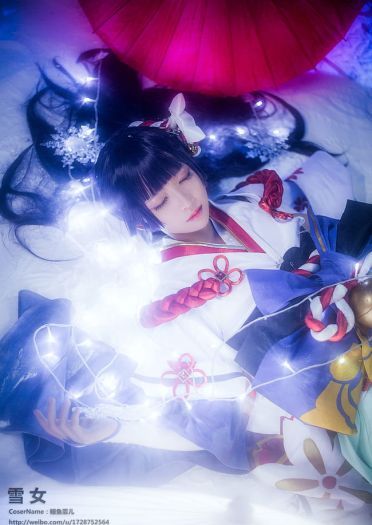 阴阳师手游 雪女 见月之樱皮肤COS