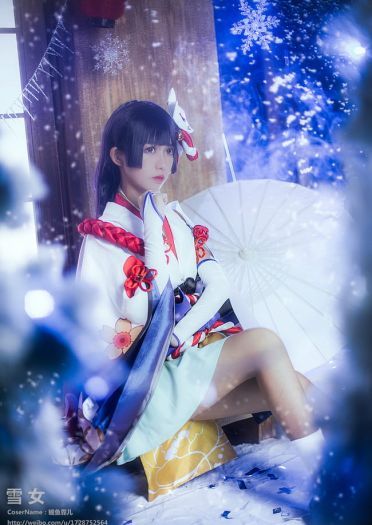 阴阳师手游 雪女 见月之樱皮肤COS
