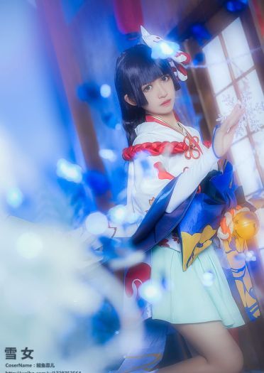 阴阳师手游 雪女 见月之樱皮肤COS