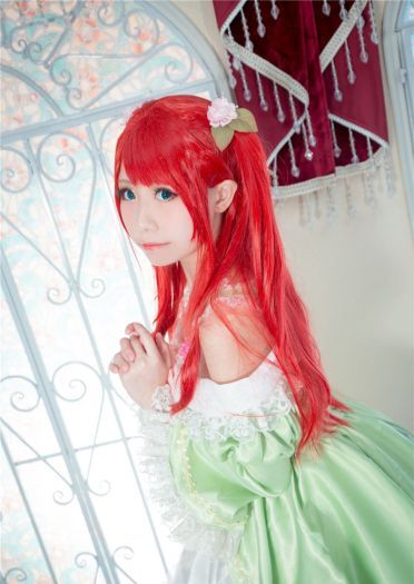 萌妹与伪娘的演绎，从零开始的异世界COS集