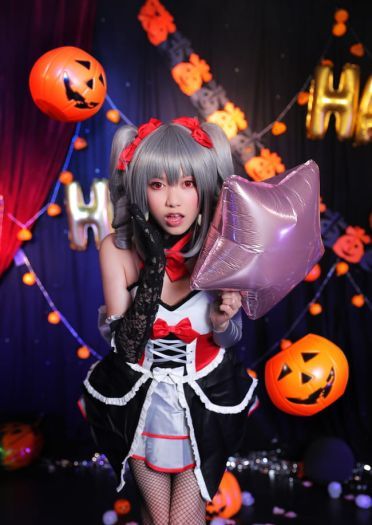 偶像大师灰姑娘女孩 神崎兰子万圣节COS 万圣节快乐