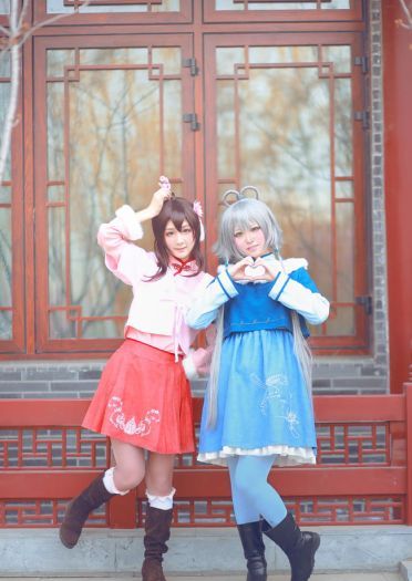 【授权】VOCALOID南北组 乐正绫&洛天依COS