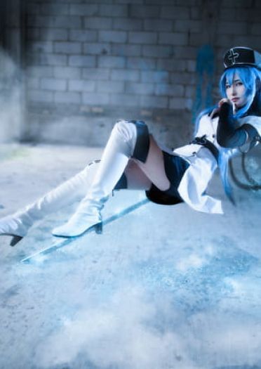 【授权】斩赤红之瞳冰霜女王 艾斯德斯COS