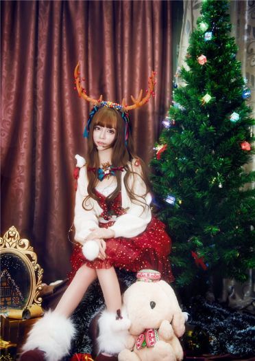 你见过这么可爱的驯鹿吗？圣诞快乐！