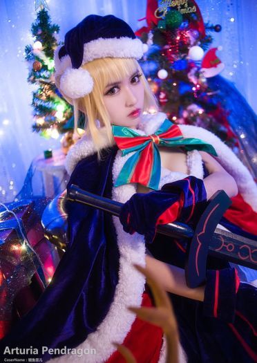 Fate圣诞装黑saber 阿尔托莉雅・潘德拉贡COS