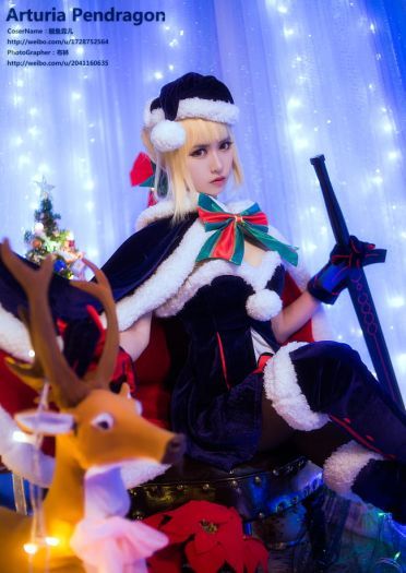 Fate圣诞装黑saber 阿尔托莉雅・潘德拉贡COS