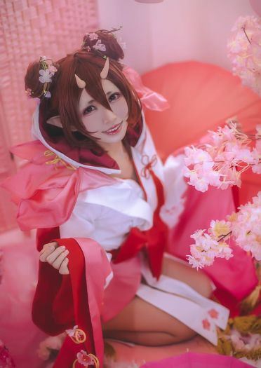 痴汉桃花妖 呆萌 cosplay