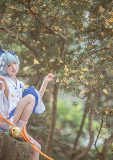 网易手游阴阳师 莹草丹枫秋意 cosplay(1)
