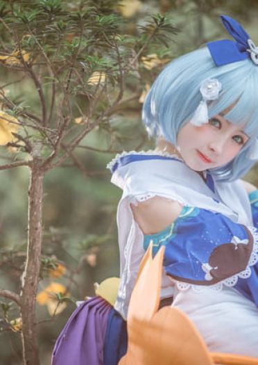 网易手游阴阳师 莹草丹枫秋意 cosplay(1)