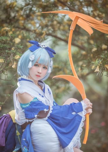 网易手游阴阳师 莹草丹枫秋意 cosplay(1)