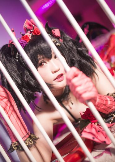 新人完美cos矢泽妮可 小恶魔觉醒