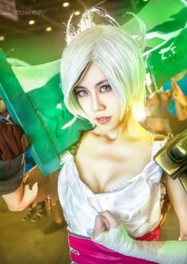 英雄联盟 放逐之刃 锐雯cosplay(1)