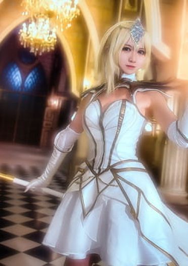 光辉女郎拉克丝 终极皮肤光元素使COS