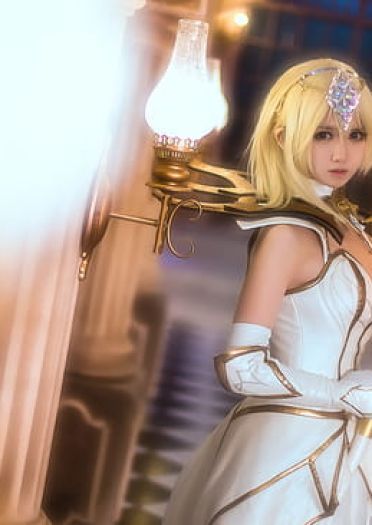 光辉女郎拉克丝 终极皮肤光元素使COS