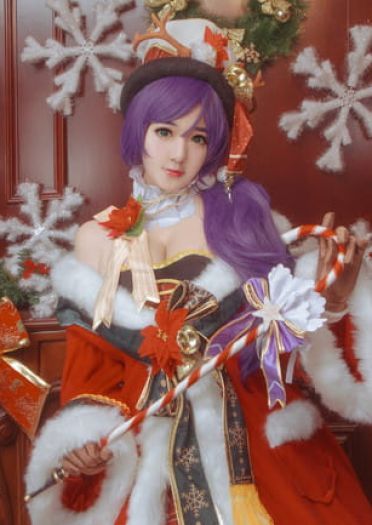 大魔王东条希 圣诞装COS