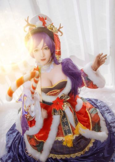 大魔王东条希 圣诞装COS