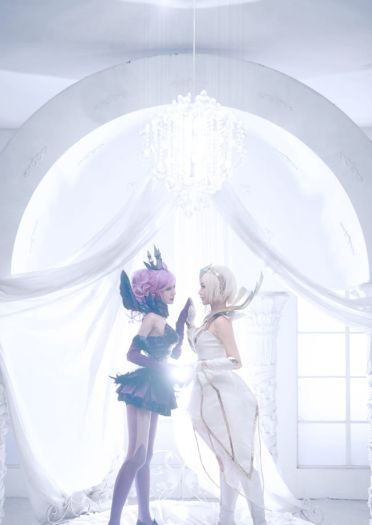 英雄联盟大 元素使拉克丝 光&暗 高清cos写真