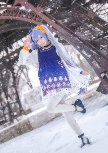 VOCALOID 初音未来 雪miku cosplay