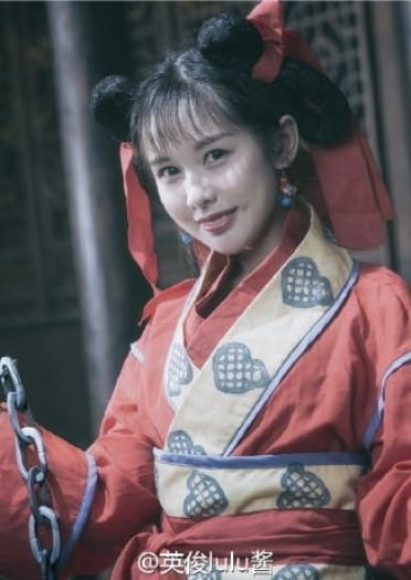 倚天屠龙记之魔教教主 小昭 超还原cosplay(1)