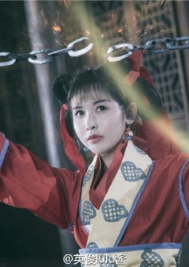 倚天屠龙记之魔教教主 小昭 超还原cosplay(1)