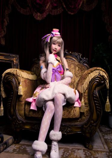 女王范十足的小鸟参上！南小鸟cos